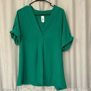 Women's Flowy Top